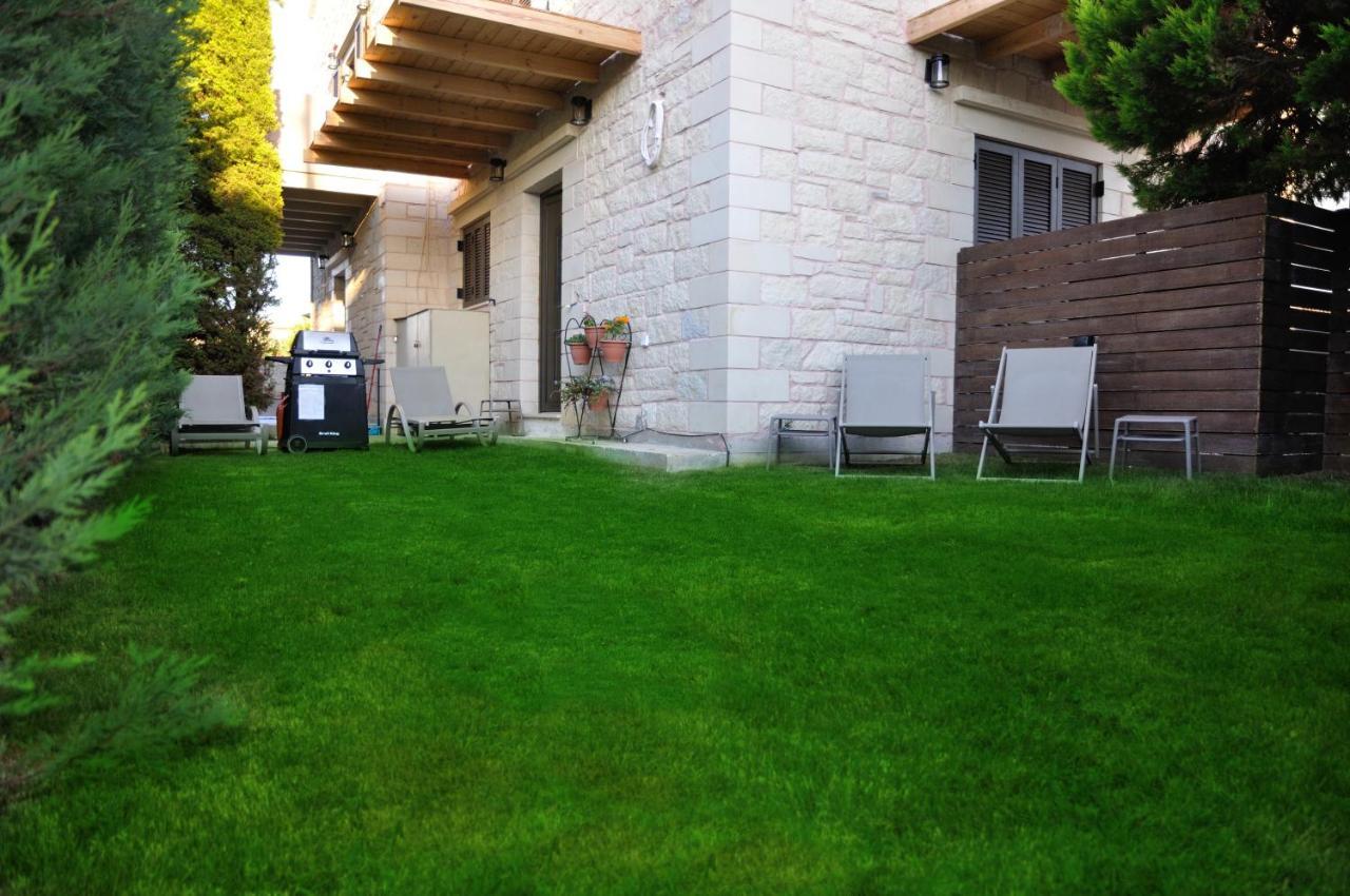 Villa Sirocos Stalos Exterior photo