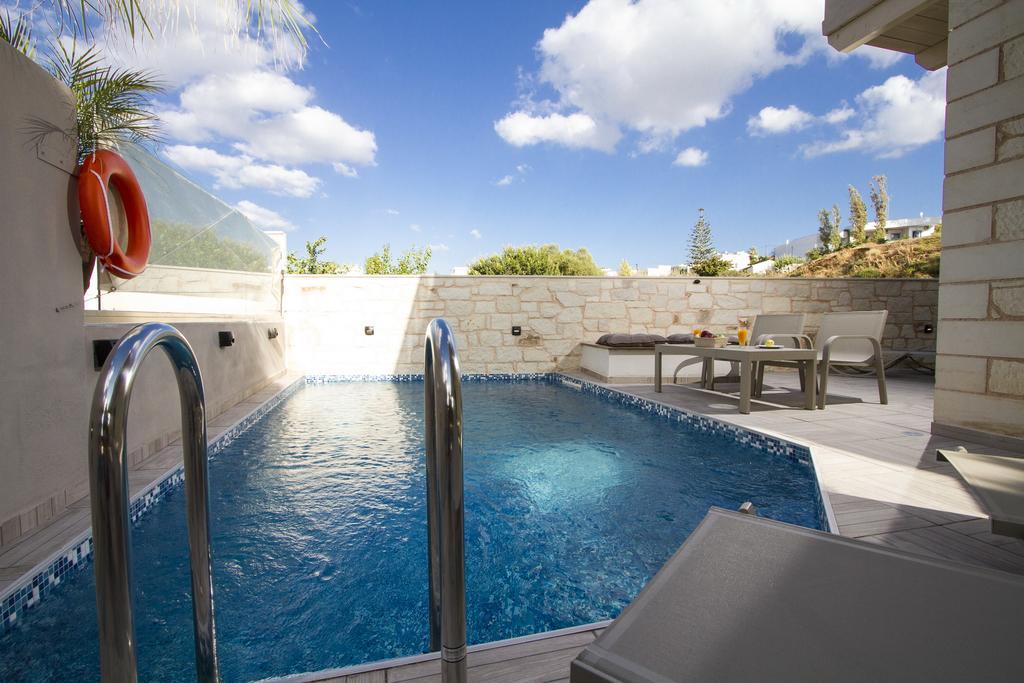Villa Sirocos Stalos Exterior photo