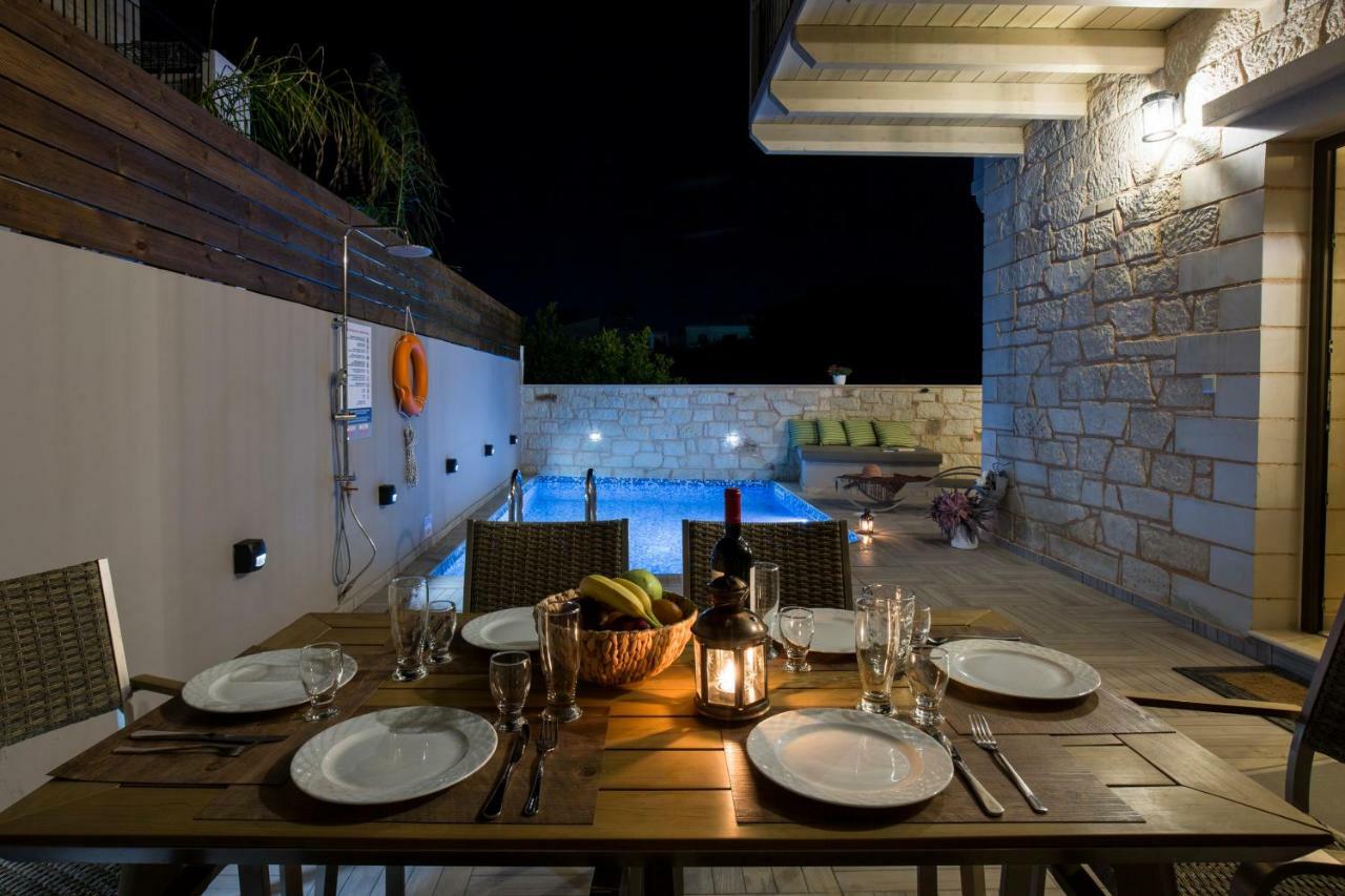 Villa Sirocos Stalos Exterior photo